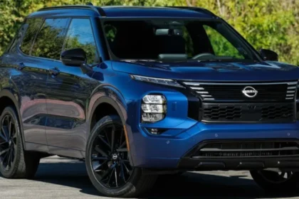 NISSAN ROGUE Plug-In Hybrid